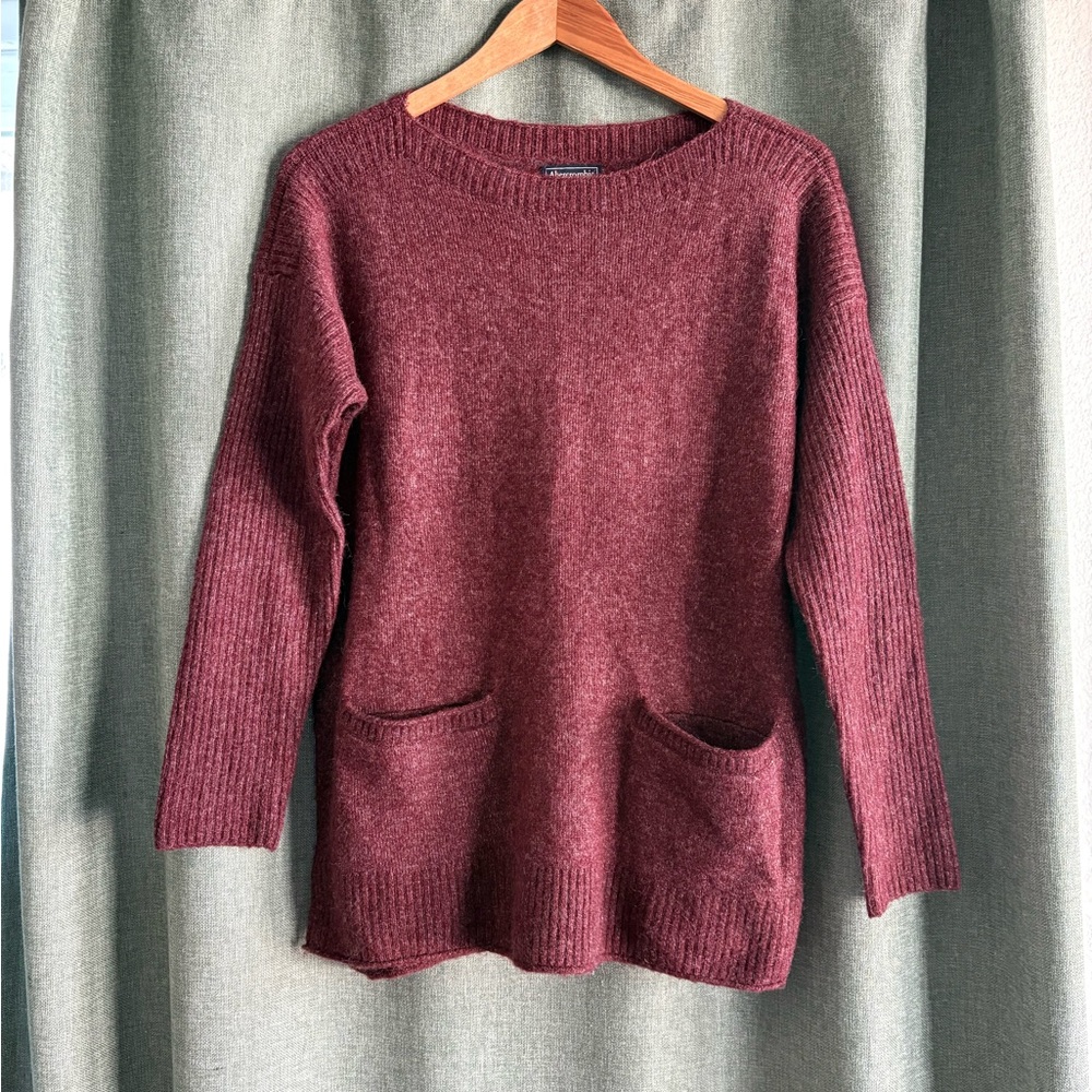 Abercrombie & Fitch Burgundy Knit Wool Like Sweater with Pockets size S